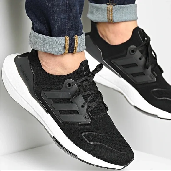 adidas gazelle silver green womens Men's Adidas Ultraboost Light, Solar Red/Core Black/Cloud White, 10.5 D  Medium
